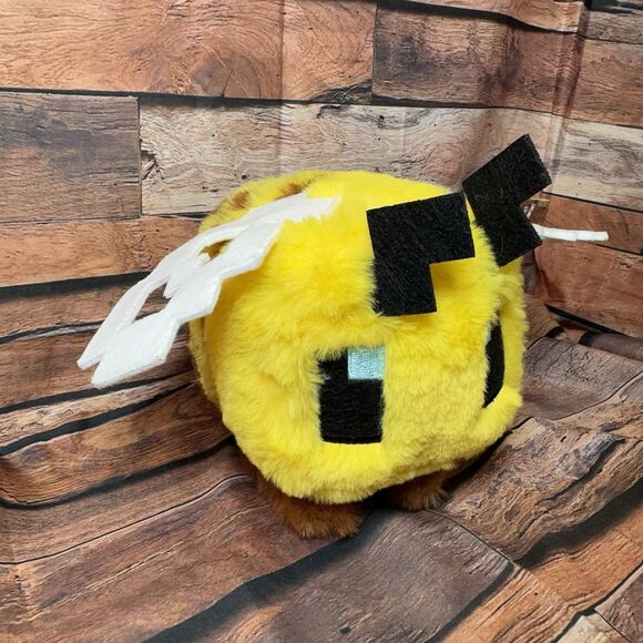 Minecraft Movie Bee Plush Toy Stuffed Animal 6" Video Game Mattel Mojang Gamer - Picture 3 of 10